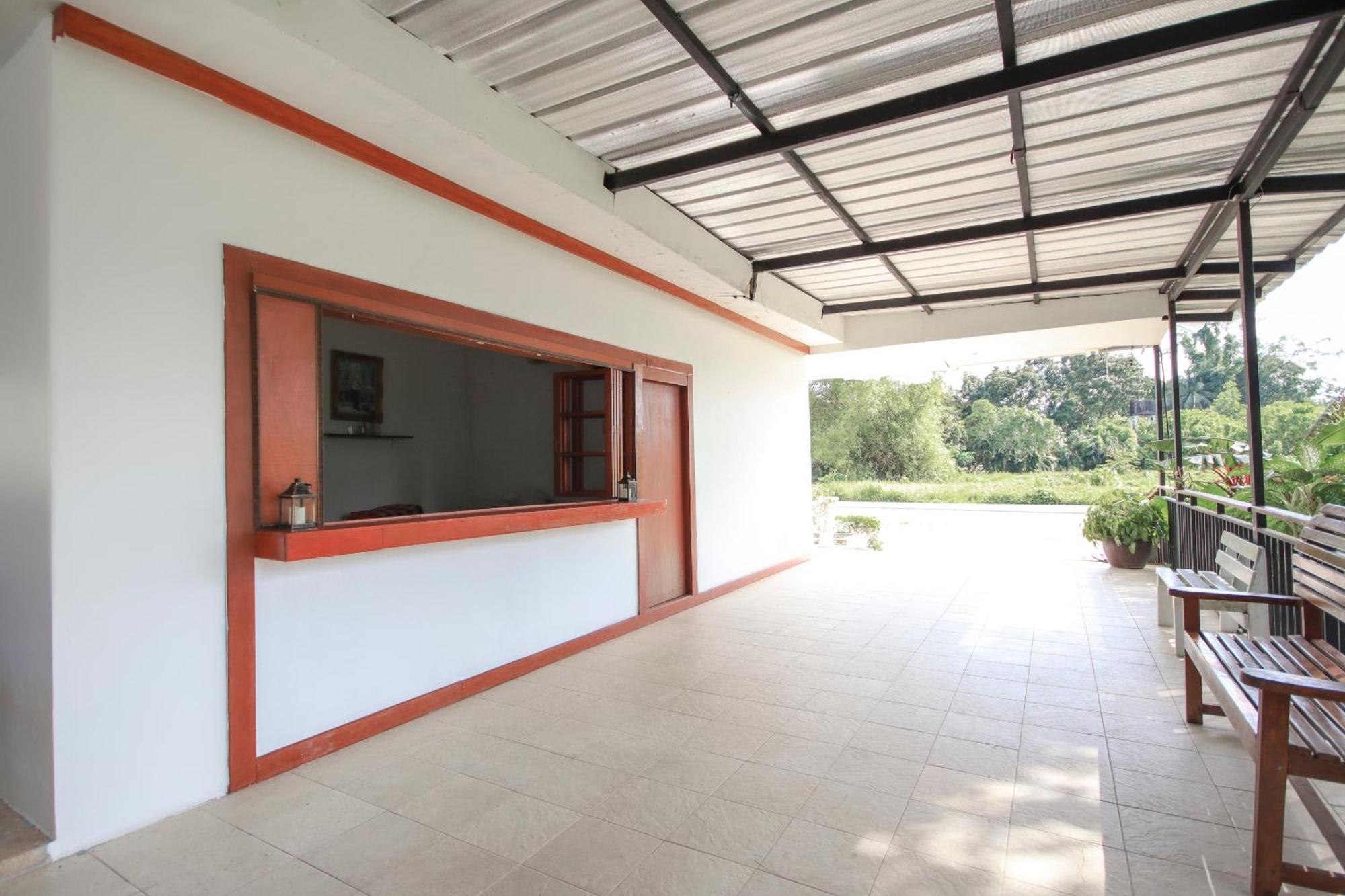 Capital O75345 Praewa Villas Naiyang Phuket Nai Yang Exterior foto